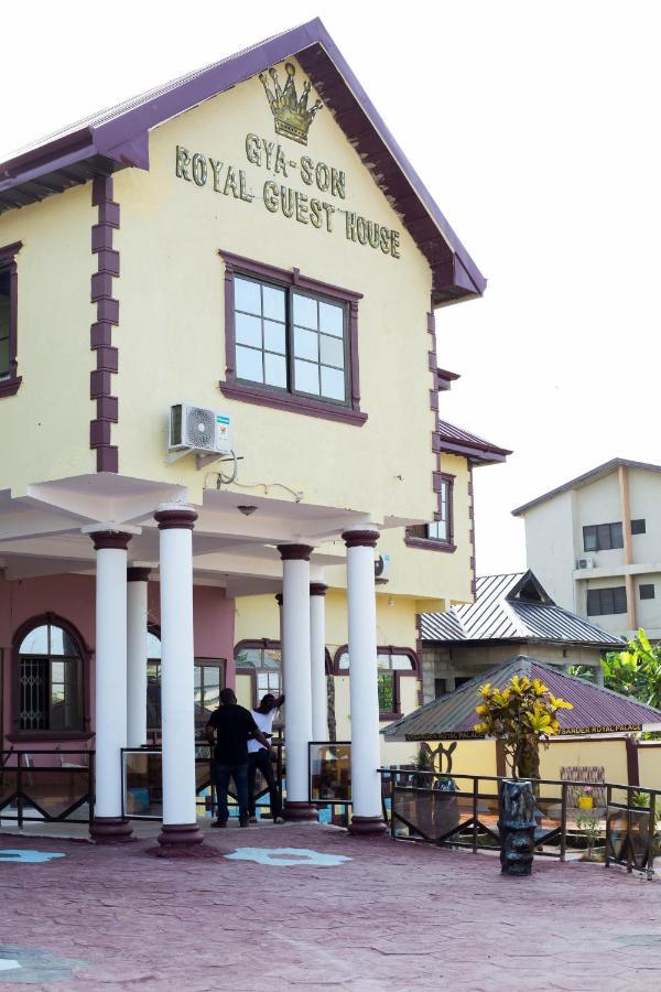Gya-son Royal Guest House Kumasi Extérieur photo