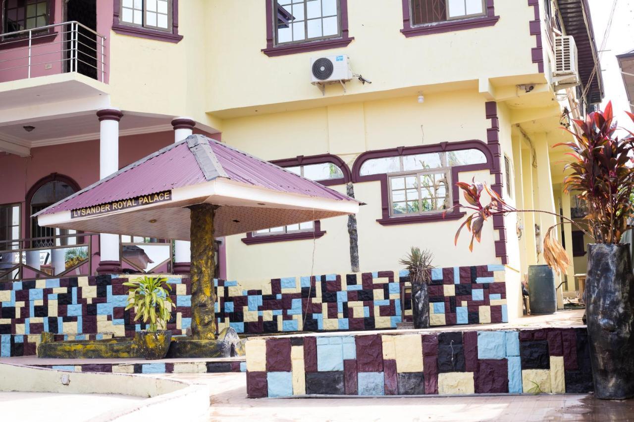 Gya-son Royal Guest House Kumasi Extérieur photo
