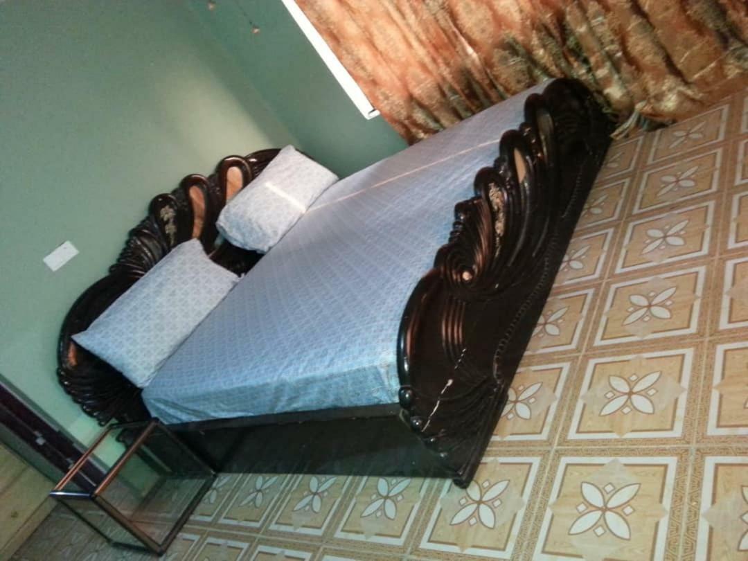 Gya-son Royal Guest House Kumasi Extérieur photo