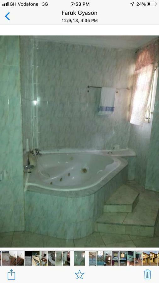 Gya-son Royal Guest House Kumasi Extérieur photo