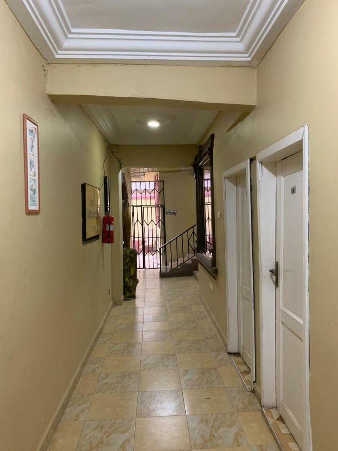 Gya-son Royal Guest House Kumasi Extérieur photo